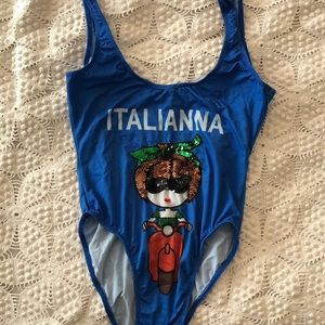 Mua Mua One piece open back swim suit  🏄🏻‍♀️